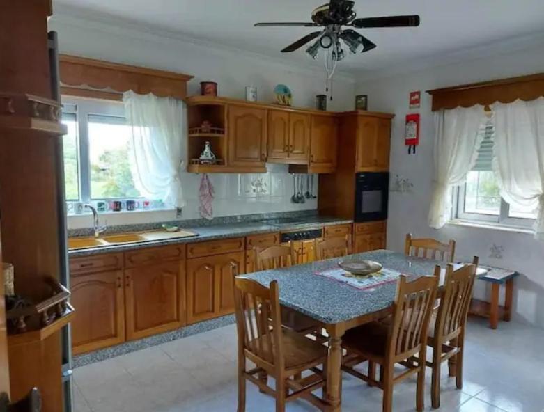 הוילה קמיניה Casa Da Cavada מראה חיצוני תמונה